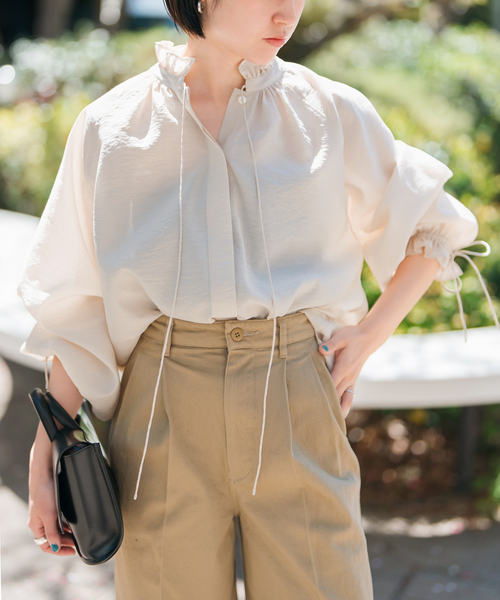 Spick & Span（スピックアンドスパン）の「《追加》ハイブリットフリルリボンブラウス（シャツ/ブラウス・レディース・ベージュ系その他/ベージュ/ブラック・FREE）」の7枚目の写真