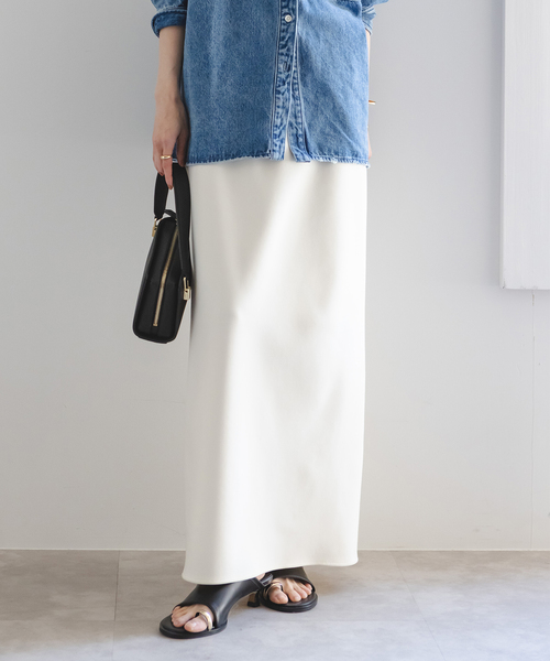 Noble（ノーブル）の「《追加》コンフォートジャージーライクタイトスカート 2（スカート・レディース・ブラック/ホワイト・40/34/36/38）」の10枚目の写真