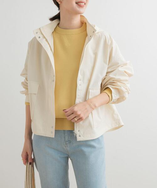 URBAN RESEARCH DOORS（アーバンリサーチドアーズ）の「ショート丈マウンテンパーカー（マウンテンパーカー・レディース・チャコールグレー/アイボリー・MEDIUM）」の14枚目の写真