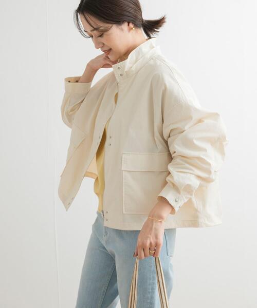 URBAN RESEARCH DOORS（アーバンリサーチドアーズ）の「ショート丈マウンテンパーカー（マウンテンパーカー・レディース・チャコールグレー/アイボリー・MEDIUM）」の18枚目の写真