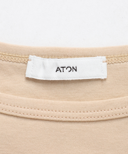 IENA(イエナ)の「ATON/エイトン 別注 SUVIN FRAISE ボートネック Tシャツ(Tシャツ/カットソー・レディース・ベージュ/ホワイト/ネイビー・FREE)」の10枚目の写真