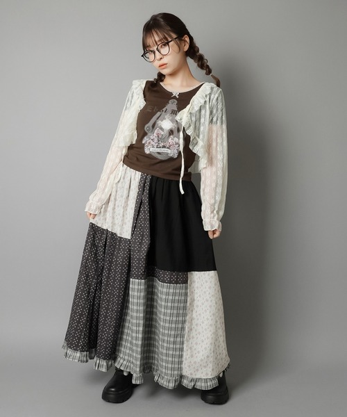 SPINNS（スピンズ）の「半袖プリントTシャツ/レース（Tシャツ/カットソー・レディース・チャコール/アイボリー/カーキ系/ベージュ・ONESIZE）」の21枚目の写真