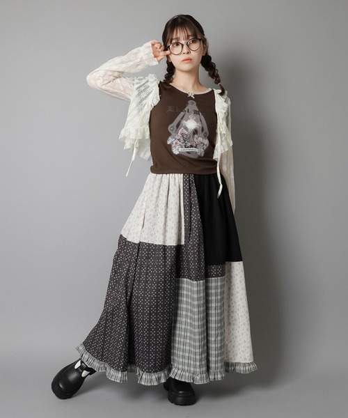 SPINNS（スピンズ）の「半袖プリントTシャツ/レース（Tシャツ/カットソー・レディース・チャコール/アイボリー/カーキ系/ベージュ・ONESIZE）」の17枚目の写真