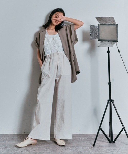 W:Huku(フーク)の「シャーリング ベイカー パンツ(その他パンツ・レディース・ネイビー系/アッシュグレー/ブラック/ホワイト系・M/L)」の17枚目の写真