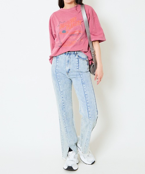 GORGE（ゴージ）の「《ピグメント加工×ヴィンテージ風ロゴ》ユニセックス ビッグTシャツ 半袖 古着風 春夏秋対応（Tシャツ/カットソー・レディース・スミクロ/ブルー/ピンク・F）」の12枚目の写真