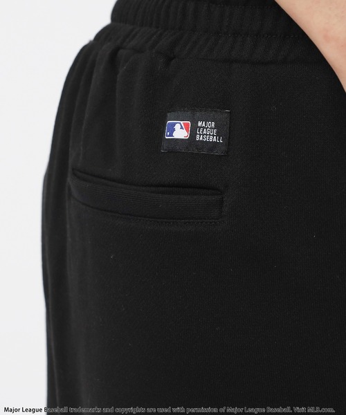 MLB】刺繍ロゴウエストカットバレルレッグスウェットパンツ