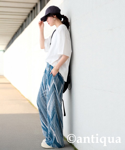 antiqua（アンティカ）の「レトロドットストレートパンツ（その他パンツ・レディース・ブルーグリーン/ブラック・ONESIZE）」の9枚目の写真