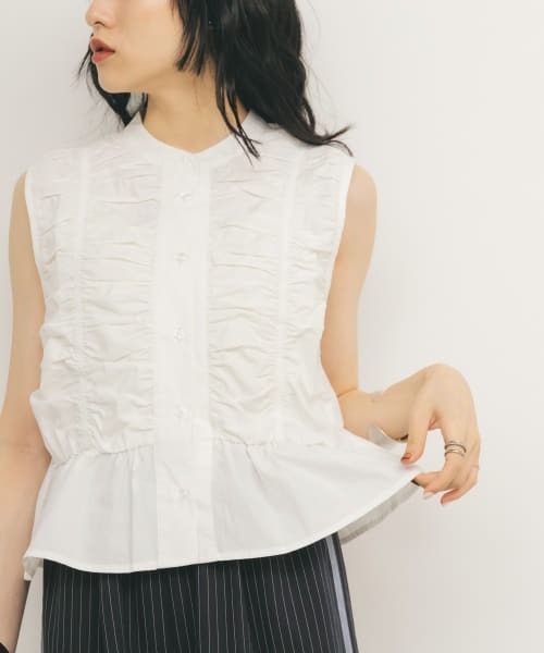 KBF（ケイビーエフ）の「スリーブレスシャーリングブラウス（シャツ/ブラウス・レディース・ライトブルー/ブラック/オフホワイト・ONE）」の12枚目の写真