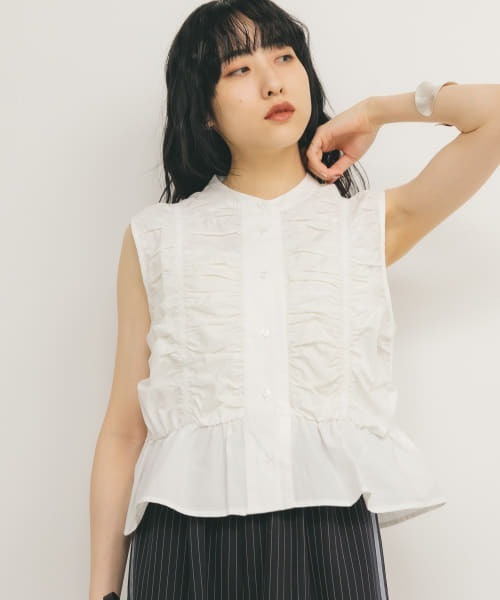 KBF（ケイビーエフ）の「スリーブレスシャーリングブラウス（シャツ/ブラウス・レディース・ライトブルー/ブラック/オフホワイト・ONE）」の13枚目の写真