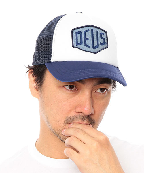 DEUS EX MACHINA（デウスエクスマキナ）の「DEUS EX MACHINA / “TRUCKER” キャップ（キャップ・メンズ・ブラック/ネイビー・ONE SIZE）」の3枚目の写真
