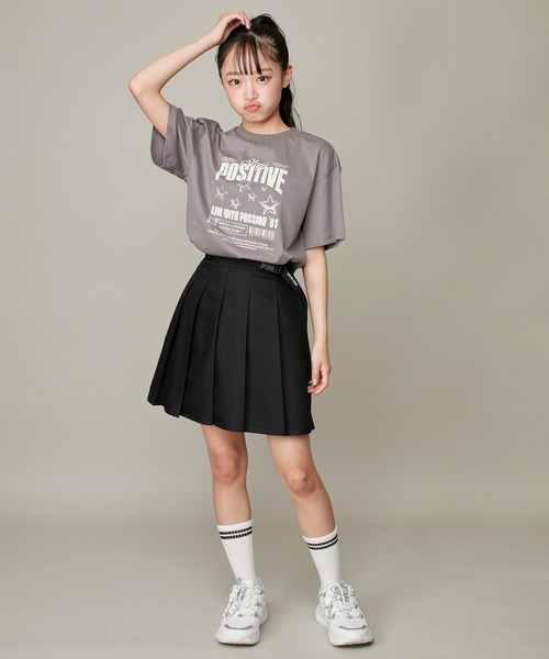 SISTER JENNI(SISTER JENNI)の「【ウエスト調整可】バックル付きプリーツスカート(スカート・キッズ・ブラック/チャコールグレー・130cm/140cm/150cm/160cm)」の21枚目の写真