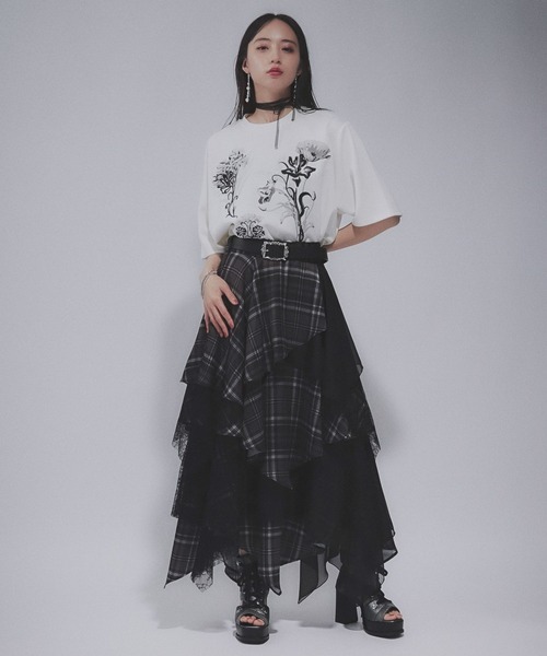 HARE（ハレ）の「レトロフラワーシシュウＴ(HARE)（Tシャツ/カットソー・レディース・ブラック系その他/ブラック/ホワイト/ホワイト系その他・FREE）」の11枚目の写真