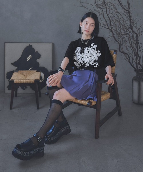 HARE（ハレ）の「レトロフラワーシシュウＴ(HARE)（Tシャツ/カットソー・レディース・ブラック系その他/ブラック/ホワイト/ホワイト系その他・FREE）」の10枚目の写真