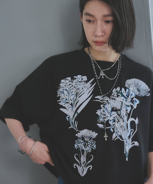 HARE（ハレ）の「レトロフラワーシシュウＴ(HARE)（Tシャツ/カットソー・レディース・ブラック系その他/ブラック/ホワイト/ホワイト系その他・FREE）」の17枚目の写真