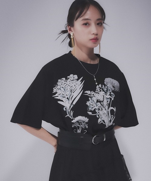 HARE（ハレ）の「レトロフラワーシシュウＴ(HARE)（Tシャツ/カットソー・レディース・ブラック系その他/ブラック/ホワイト/ホワイト系その他・FREE）」の16枚目の写真