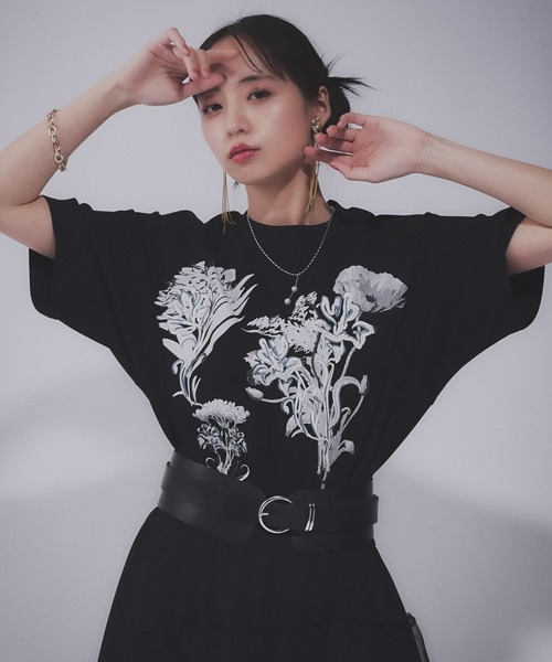 HARE（ハレ）の「レトロフラワーシシュウＴ(HARE)（Tシャツ/カットソー・レディース・ブラック系その他/ブラック/ホワイト/ホワイト系その他・FREE）」の15枚目の写真