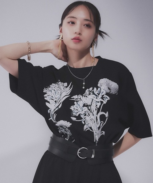 レトロフラワーシシュウT(HARE)（Tシャツ/カットソー）｜HARE