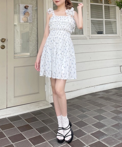 【関税込み】AMIRI ホワイト Crochet ミニワンピース AMIRI: ホワイト Crochet ミニワンピース | SSENSE 日本