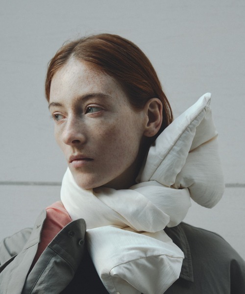 miffew/ ミフュー」REVERSIBLE DOWN MUFFLER（マフラー）｜miffew