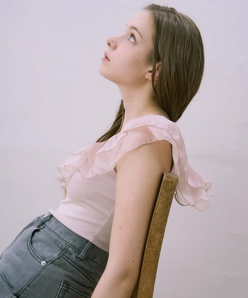 Luan(ルアン)の「【Luan】SWAN'S FRILL BODY SUIT/フリルボディースーツ(キャミソール・レディース・ブラック/ベージュ・FREE)」の14枚目の写真
