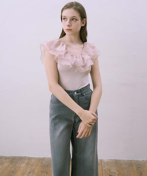 Luan(ルアン)の「【Luan】SWAN'S FRILL BODY SUIT/フリルボディースーツ(キャミソール・レディース・ブラック/ベージュ・FREE)」の10枚目の写真