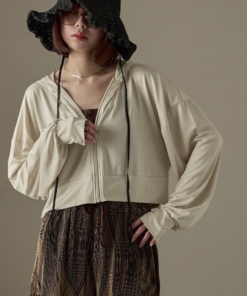 セール】UPF50+ 接触冷感 指穴付き クロップド丈ラッシュガード