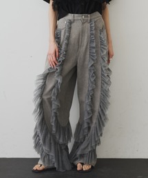 LA BELLE ETUDE（ラベルエチュード）の「デニム×ギャザーチュールパンツ（デニムパンツ）」