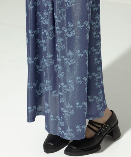 AKANE UTSUNOMIYA(アカネウツノミヤ)の「【AKANE UTSUNOMIYA/アカネウツノミヤ】《STUDIOUS別注》flower jersey onepiece/フラワージャージーワンピース(ワンピース・レディース・ブラック/ブルー・36/38)」の10枚目の写真