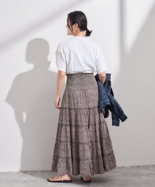 journal standard L'essage(ジャーナルスタンダードレサージュ)の「《追加》《別注》【LUSANA / ルサーナ】RUFFLE TIRED MAXI SKIRT:スカート(スカート・レディース・オートミール/ブラック系その他・SMALL)」の20枚目の写真