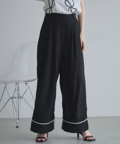 &. NOSTALGIA（アンドドットノスタルジア）の「【ZOZO限定】ロールアップ配色タックパンツ（その他パンツ・レディース・ブラウン/ブラック・M）」の10枚目の写真