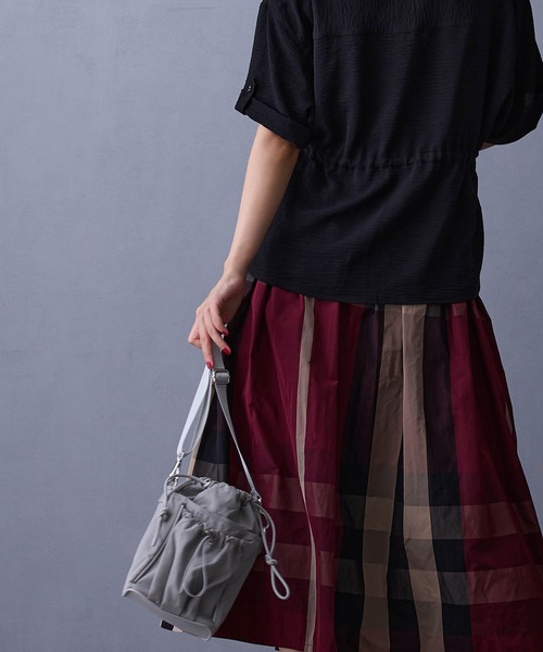 NICOLE white（ニコルホワイト）の「巾着ショルダーBAG（ショルダーバッグ・レディース・ブラック/グレー/アイボリー・FREE）」の22枚目の写真