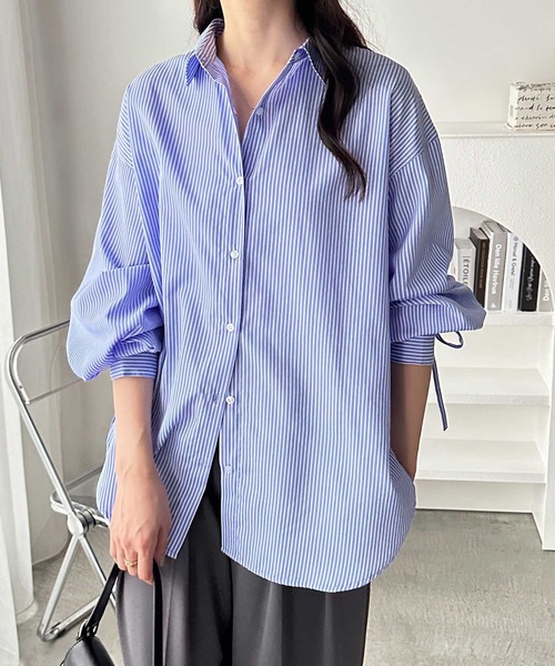 GeeRA（ジーラ）の「バックギャザー＆リボンデザインオーバーサイズシャツ（シャツ/ブラウス・レディース・オフホワイト/ブルー・MEDIUM/LARGE）」の20枚目の写真