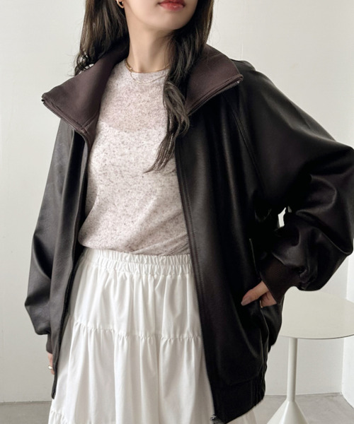 Ada.（エイダ）の「リブ スタンドネック オーバーサイズ フェイクレザー ブルゾン（ブルゾン・レディース・ブラック/ブラウン・M）」の6枚目の写真