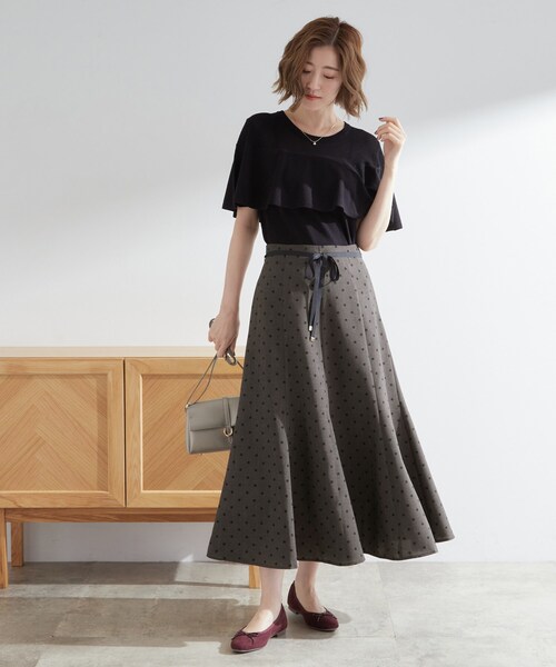 grove（グローブ）の「ドットで華やぐ　軽やかマーメイドスカート（スカート・レディース・チャコール/ベージュ系/ダークグリーン・01/02/03/04/05）」の16枚目の写真