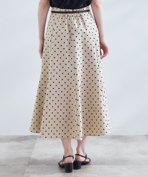 grove（グローブ）の「ドットで華やぐ　軽やかマーメイドスカート（スカート・レディース・チャコール/ベージュ系/ダークグリーン・01/02/03/04/05）」の20枚目の写真