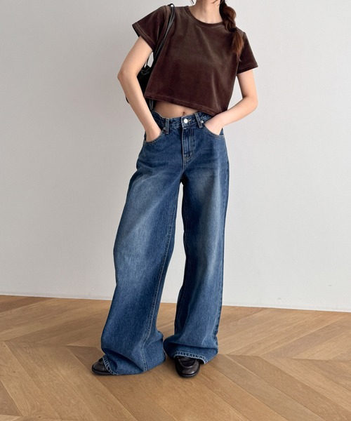 CANAL JEAN(キャナルジーン)の「El mar ベロアクロップドTシャツ(Tシャツ/カットソー・レディース・ネイビー/ブラウン/ブラック・ONE SIZE)」の6枚目の写真