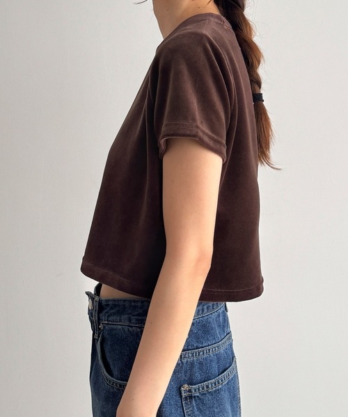 CANAL JEAN(キャナルジーン)の「El mar ベロアクロップドTシャツ(Tシャツ/カットソー・レディース・ネイビー/ブラウン/ブラック・ONE SIZE)」の15枚目の写真
