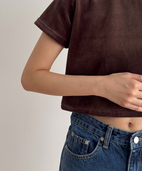 CANAL JEAN(キャナルジーン)の「El mar ベロアクロップドTシャツ(Tシャツ/カットソー・レディース・ネイビー/ブラウン/ブラック・ONE SIZE)」の10枚目の写真