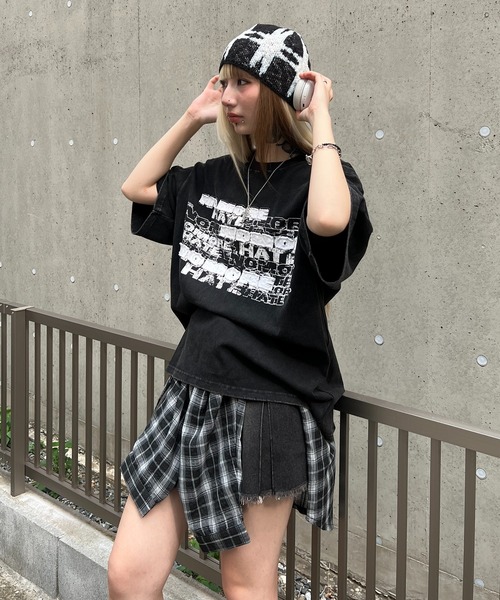 Figments(フィグメンツ)の「ロゴパッチビッグT(Tシャツ/カットソー・レディース・ホワイト/スミクロ・FREE)」の9枚目の写真