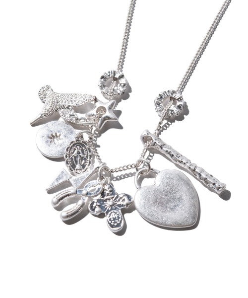 glamb（グラム）の「Multi Charm Necklace / マルチチャームネックレス（ネックレス・メンズ・シルバー/ゴールド・FREE）」の2枚目の写真