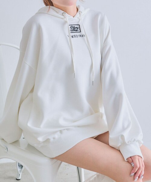 OLIVE des OLIVE（オリーブデオリーブ）の「【SNSで話題】ゆるたぽパーカー（パーカー・レディース・ピンク/オフホワイト/トップグレー/ブラック・FREE）」の5枚目の写真