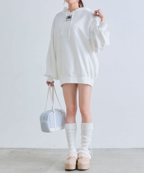 OLIVE des OLIVE（オリーブデオリーブ）の「【SNSで話題】ゆるたぽパーカー（パーカー・レディース・ピンク/オフホワイト/トップグレー/ブラック・FREE）」の8枚目の写真