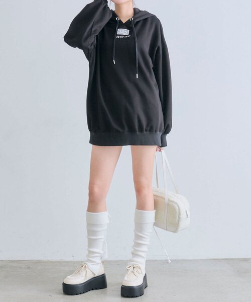 OLIVE des OLIVE（オリーブデオリーブ）の「【SNSで話題】ゆるたぽパーカー（パーカー・レディース・ピンク/オフホワイト/トップグレー/ブラック・FREE）」の15枚目の写真