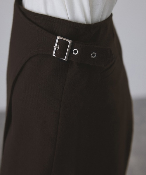 ADAM ET ROPE'（アダムエロペ）の「ラップベルトショートパンツ（その他パンツ・レディース・ダークブラウン/ブラック・38/36）」の13枚目の写真