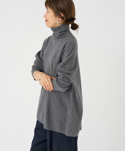 IENA（イエナ）の「Fineニュージーウール ハイネックプルオーバー（ニット/セーター・レディース・グレー/ベージュ系その他/ブラック・FREE）」の9枚目の写真