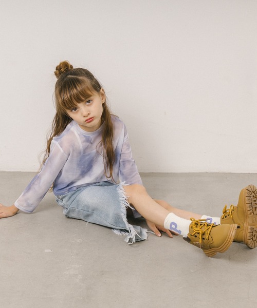 URBAN CHERRY（アーバンチェリー）の「ハイカットトレッキングスニーカー（ブーツ・キッズ・ブラック/ブラウン・21.5cm/20.5cm/20.0cm/19.5cm/19.0cm/18.5cm）」の5枚目の写真