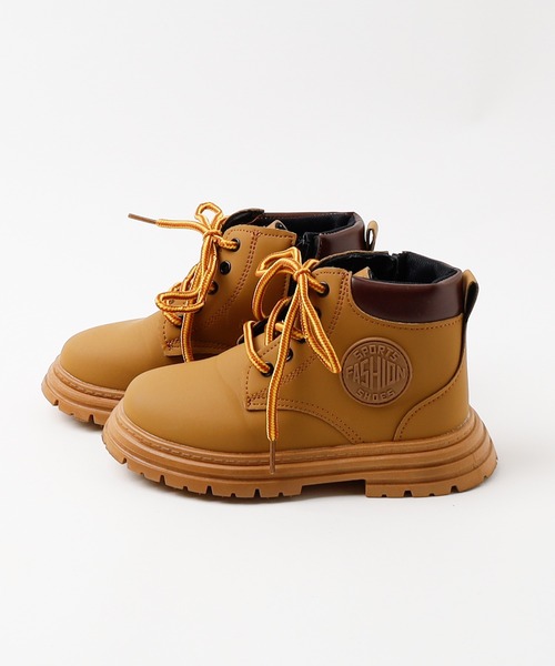 URBAN CHERRY（アーバンチェリー）の「ハイカットトレッキングスニーカー（ブーツ・キッズ・ブラック/ブラウン・21.5cm/20.5cm/20.0cm/19.5cm/19.0cm/18.5cm）」の7枚目の写真