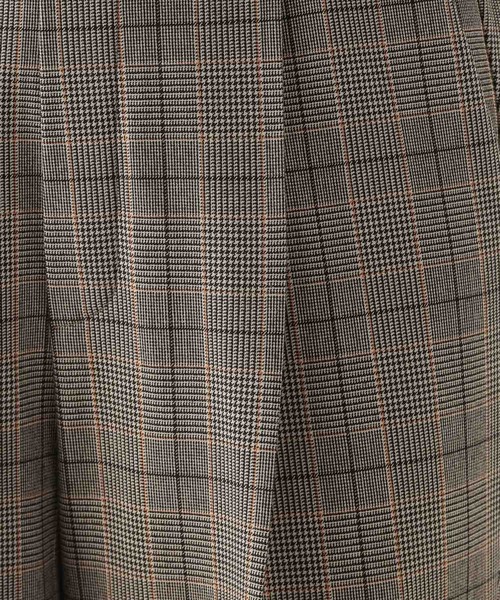 Elura（エルーラ）の「スリムウォームテーパードパンツ＜低身長サイズあり＞/591844（スラックス・レディース・ベージュ/ブラック/チャコールグレー/ライトグレー/ブラック×ホワイト・LARGE/MEDIUM/FREE(S)）」の22枚目の写真