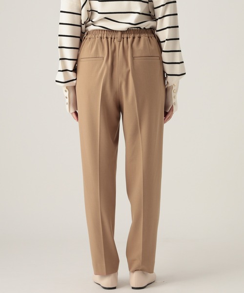 Elura（エルーラ）の「スリムウォームテーパードパンツ＜低身長サイズあり＞/591844（スラックス・レディース・ベージュ/ブラック/チャコールグレー/ライトグレー/ブラック×ホワイト・LARGE/MEDIUM/FREE(S)）」の15枚目の写真