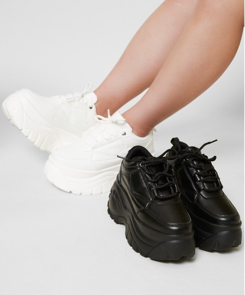 GORGE（ゴージ）の「《美脚×脚長シルエット》厚底スニーカー レディース カジュアルコーデに◎（スニーカー・レディース・オフホワイト/ブラック・L/LL/S/M）」の3枚目の写真